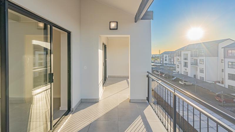 1 Bedroom Property for Sale in Sandown Western Cape